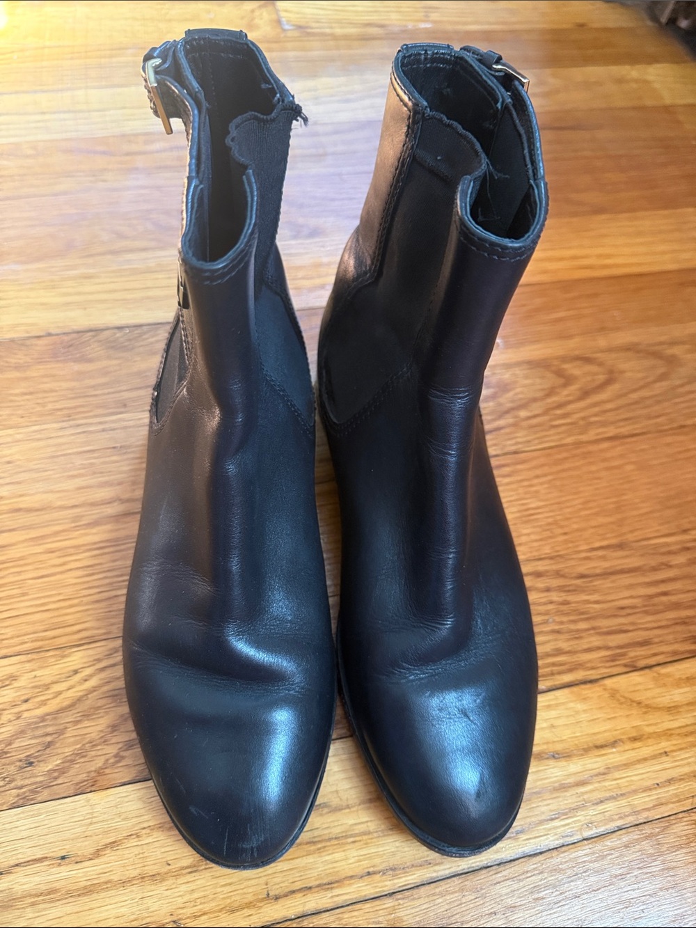 Women Black Leather Chelsea Boots - Ankle Boot